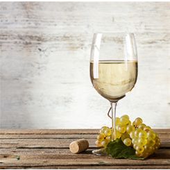 2113000016754_697_1_weiszwein_paket_kraeftiges_6_flaschen_4bd05948.jpg